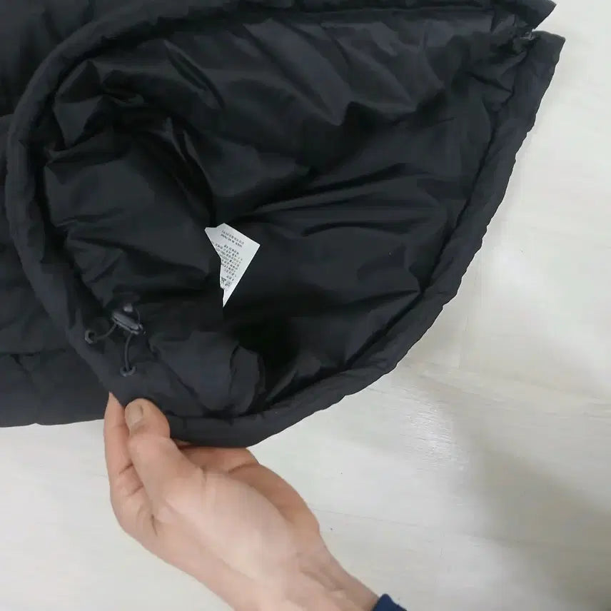 [BUNJANG] Snowpeak Black Diamond Quilted Sweatshirt / 스노우피크 블랙 퀼팅 맨투맨 정품 95