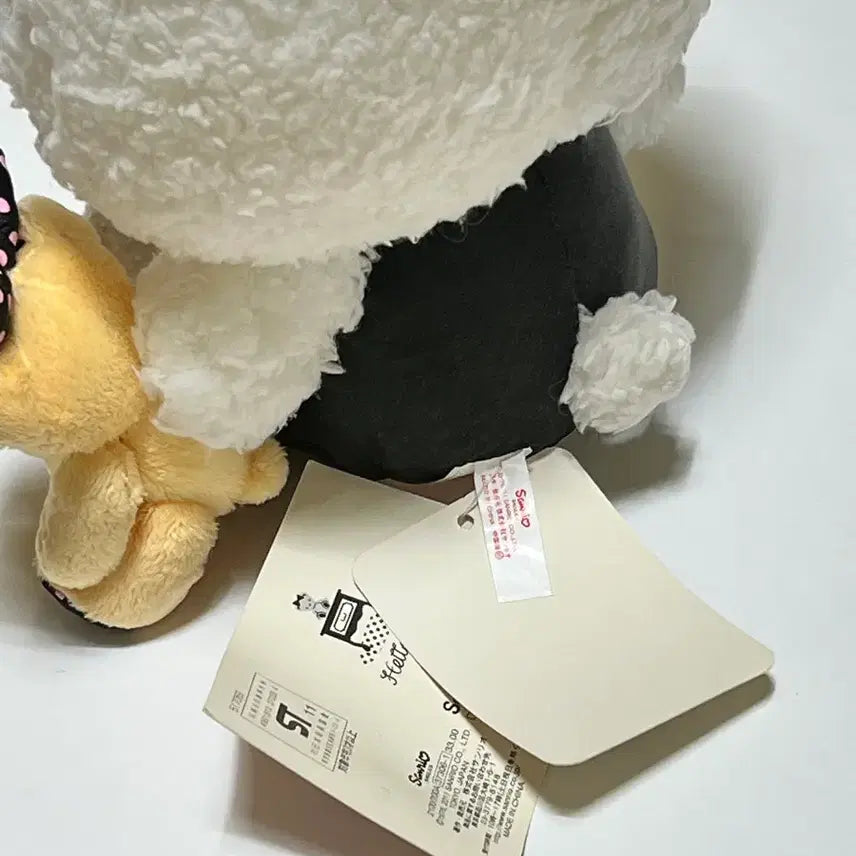 [BUNJANG] Classic Kitty and Teddy Bear Set / 고전키티 초레어 키티와 곰인형 세트