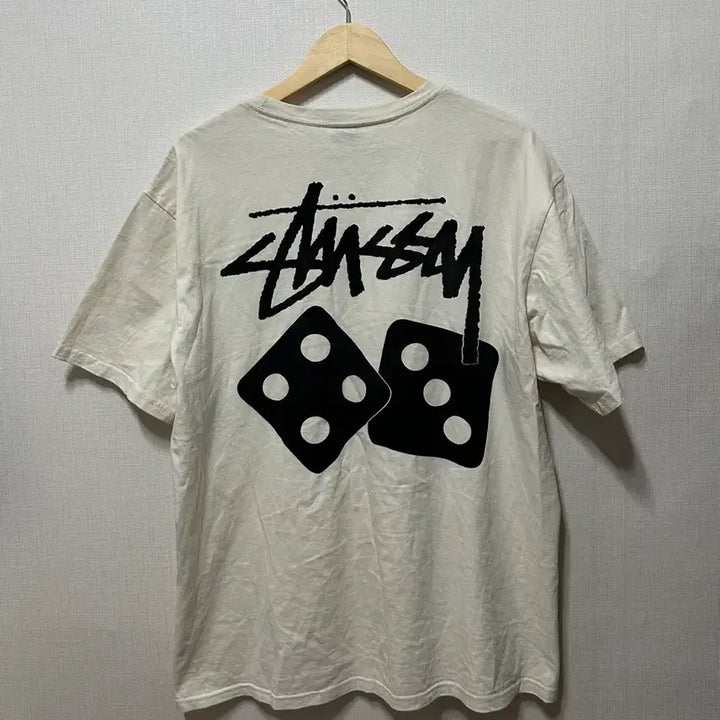 [SOLD OUT] 스투시 반팔티 L