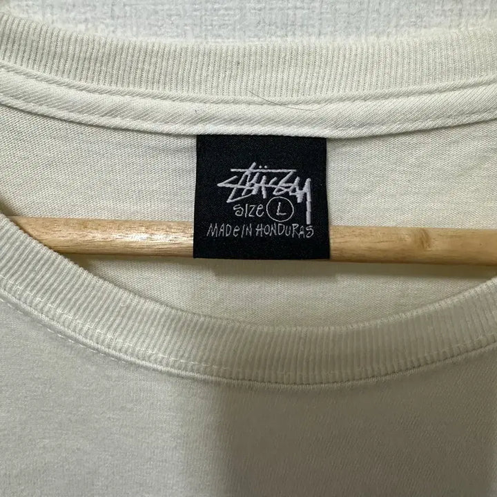 [SOLD OUT] 스투시 반팔티 L