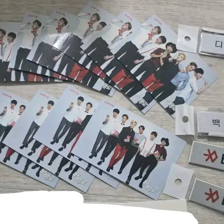 [BUNJANG] EXO Ring + D.O. Chanyeol Sehun Lotte Pepero Photocard Bundle Set / 엑소 반지+ 디오 찬열 세훈 등 롯데 빼빼로 포토카드 +  배지 등