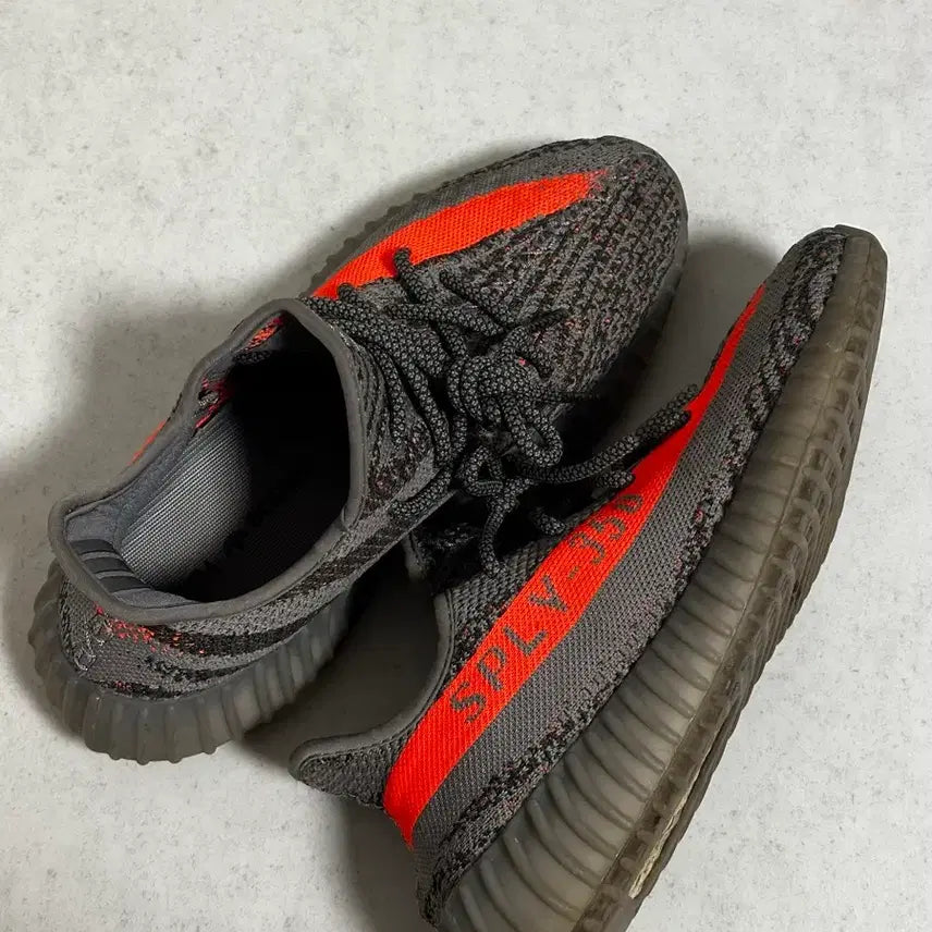 [BUNJANG] Adidas Yeezy Boost 350 V2 Beluga Sneakers / 아디다스 이지부스트 350 V2 벨루가 260