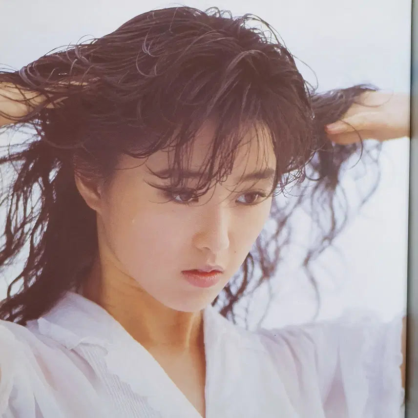 [BUNJANG] Sakurai Noriko AQUARIUS Photo Book / 사카이 노리코 사진집 AQUARIUS