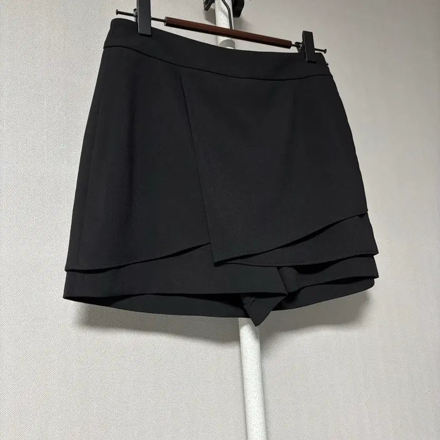 [BUNJANG] Saint Laurent Skirt Shorts / 생로랑 치마 반바지