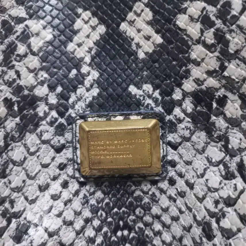 [SOLD OUT] 마크제이콥스 빅숄더백