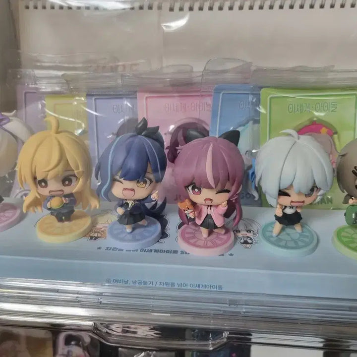 [BUNJANG] Chasedol All-in-One Set Figure / 차세돌 올인원세트 + 서비스 캔뱃지 (일괄 판매)