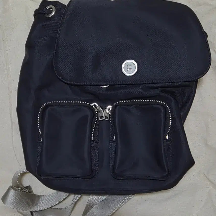 [BUNJANG] Minitmute CLO Backpack - Mix Black / 미닛뮤트 CLO BACKPACK 클로 백팩 - 믹스 블랙