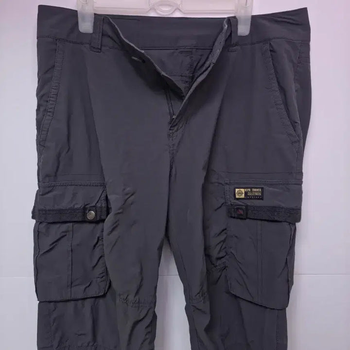 [SOLD OUT] [32] 네파 카고 반바지 XL