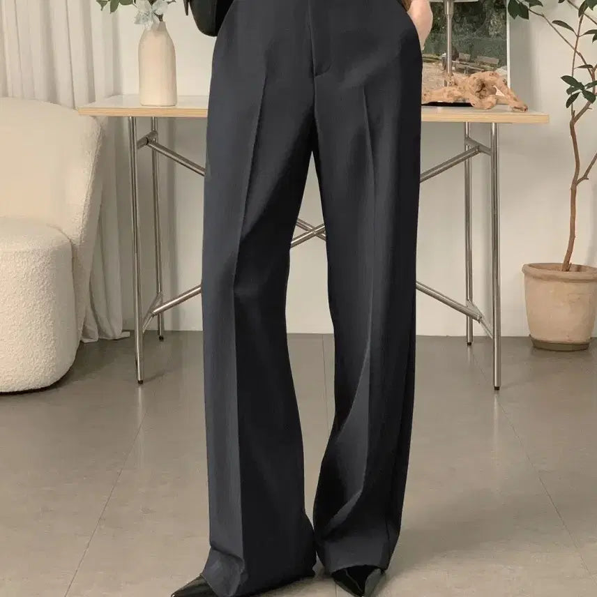 [BUNJANG] Sasaek Erne Charcoal Slacks / 사색 에르네 슬랙스 챠콜