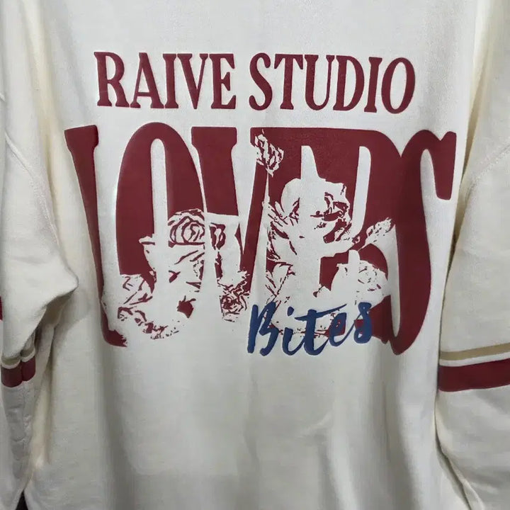 [BUNJANG] RAIVE STUDIO Ivory Sweatshirt / RAIVE STUDIO 아이보리 맨투맨 티셔츠