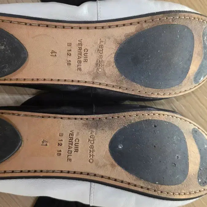 [BUNJANG] Repetto Black &amp; White Ribbon Flat Shoes / 레페토 블랙&amp;화이트 리본 플랫슈즈 41
