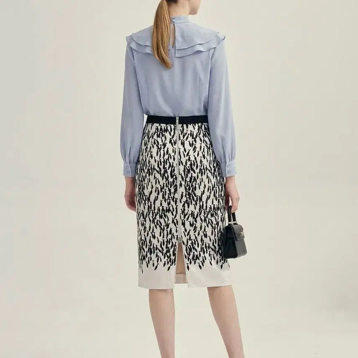 [SOLD OUT] 마크케인(MARCCAIN) 그래픽 미디 스커트 55 | 독일 하이엔드