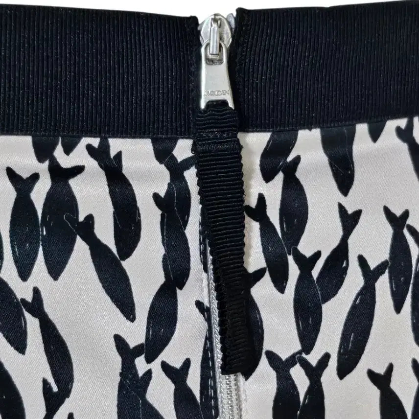 [SOLD OUT] 마크케인(MARCCAIN) 그래픽 미디 스커트 55 | 독일 하이엔드