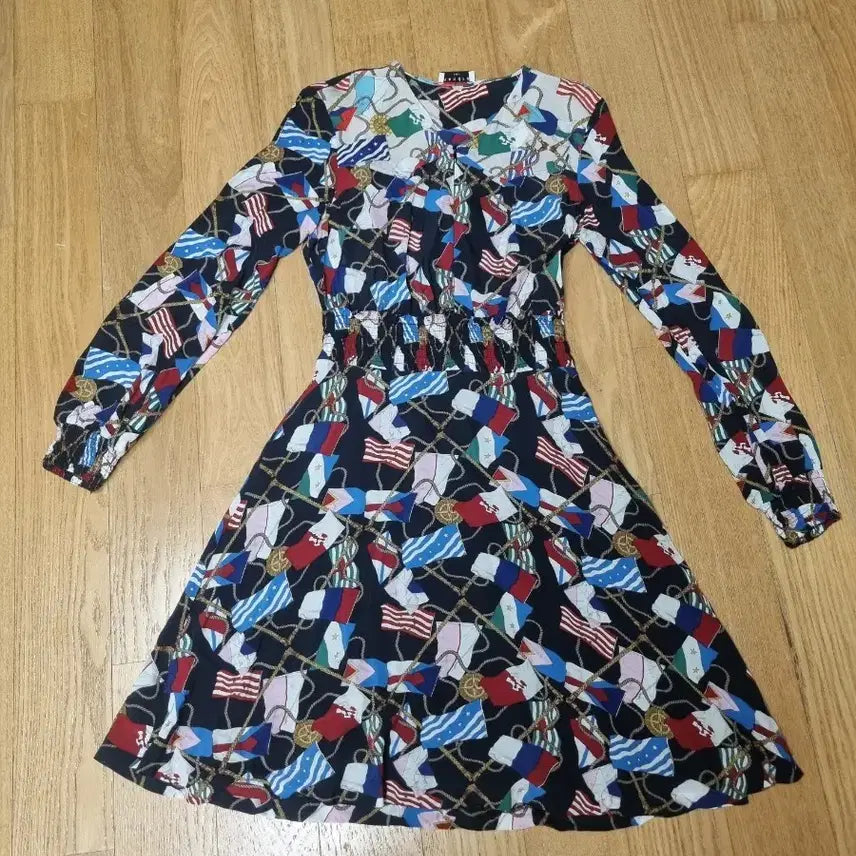 [BUNJANG] Sandro National Flag Pattern Midi Dress / 산드로 국기원피스