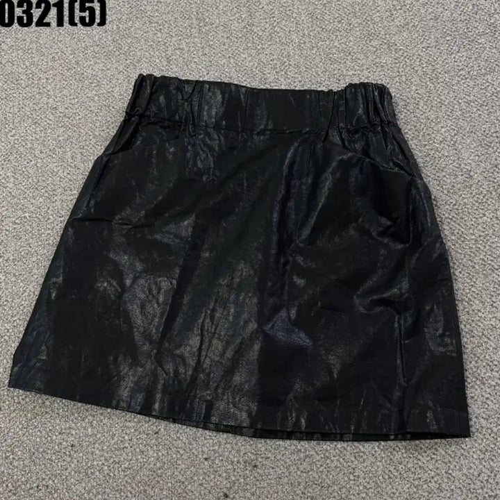 [SOLD OUT] 자라 블랙 레더 미니스커트 0321