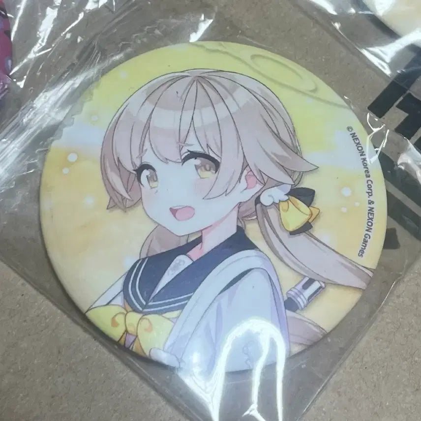 [BUNJANG] Blue Archive Hifumi Can Badge / 블루아카이브 히후미 캔뱃지