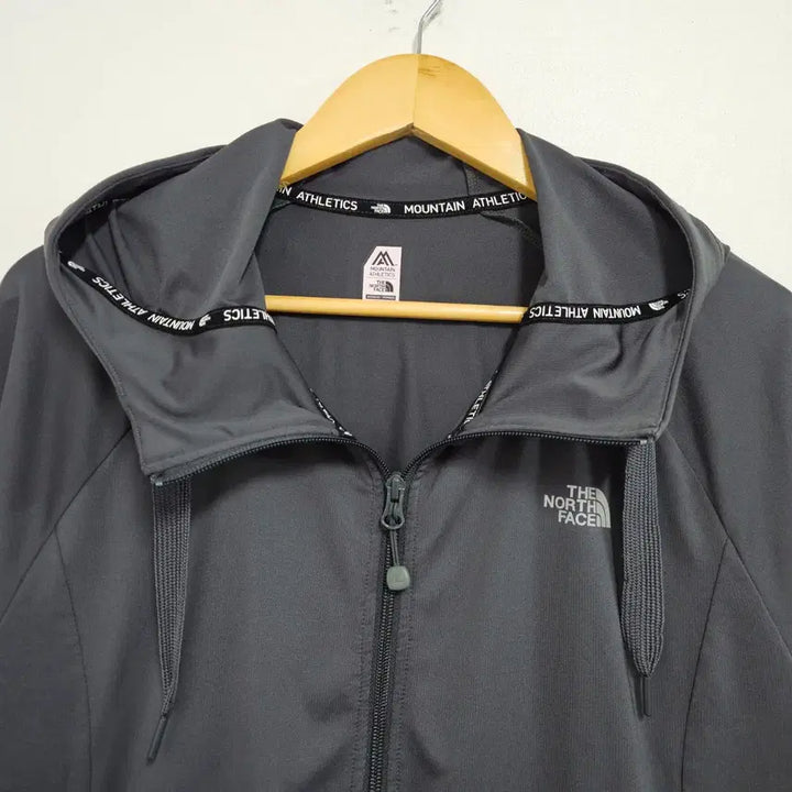 [BUNJANG] North Face Functional Hooded Zip-up Charcoal Gray / 100 노스페이스 기능성 후드집업 차콜그레이