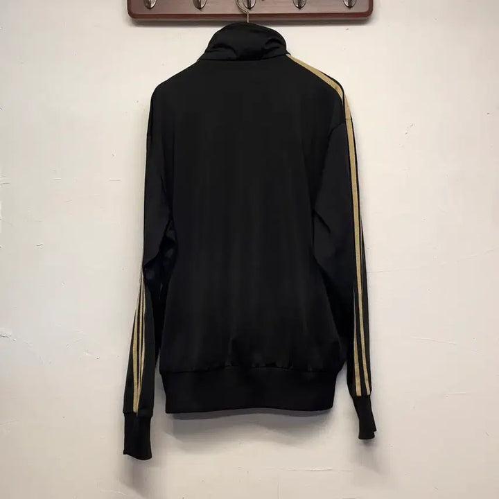 [BUNJANG] Adidas Firebird Black and Gold Jersey Jacket / 아디다스 파이어버드 검금 져지 자켓