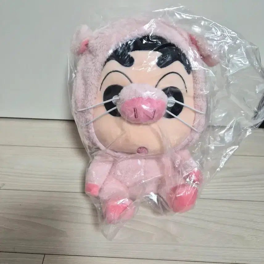 [BUNJANG] Crayon Shin-chan Pig Costume Plush Doll 25cm / 짱구는못말려 짱구 돼지옷 인형 25CM(정품/새상품)