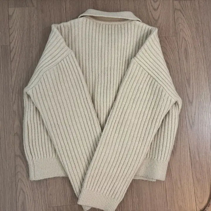 [BUNJANG] Yeori Fit Half-Zip Collar Knit Top / 여리핏 아방핏 반집업 카라 니트티 여성 프리 라떼베이지
