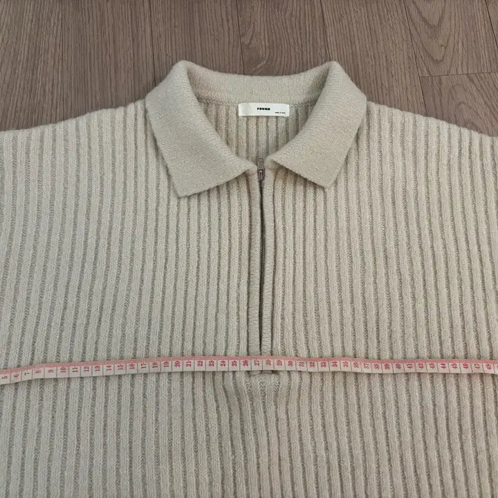[BUNJANG] Yeori Fit Half-Zip Collar Knit Top / 여리핏 아방핏 반집업 카라 니트티 여성 프리 라떼베이지