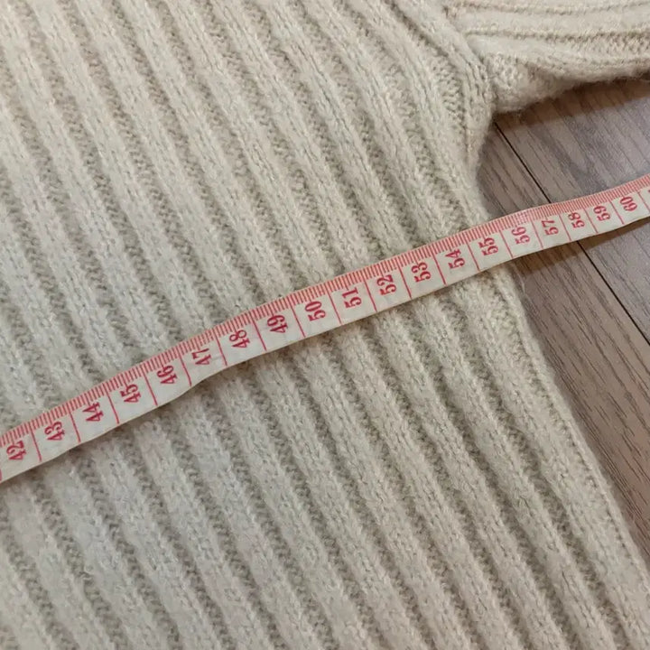 [BUNJANG] Yeori Fit Half-Zip Collar Knit Top / 여리핏 아방핏 반집업 카라 니트티 여성 프리 라떼베이지