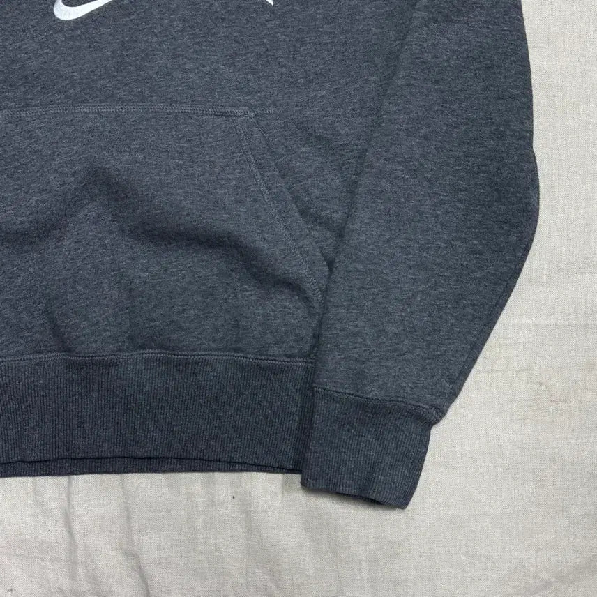 [BUNJANG] Nike Silver Big Logo Charcoal Hoodie S / 나이키 해외판 실버 빅로고 차콜후드 S