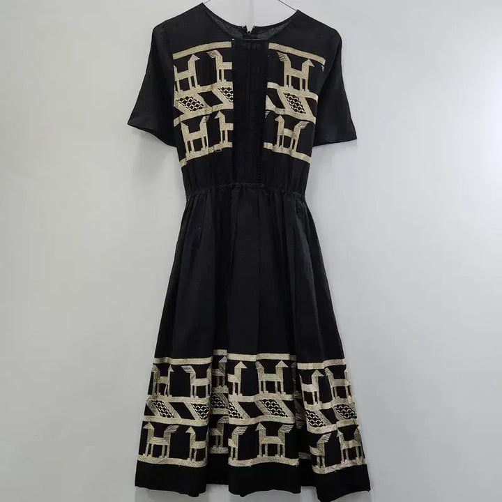 [BUNJANG] Vintage Bohemian Embroidered Linen Black Dress / 빈티지 오리엔탈 보헤미안 자수 린넨 블랙 원피스
