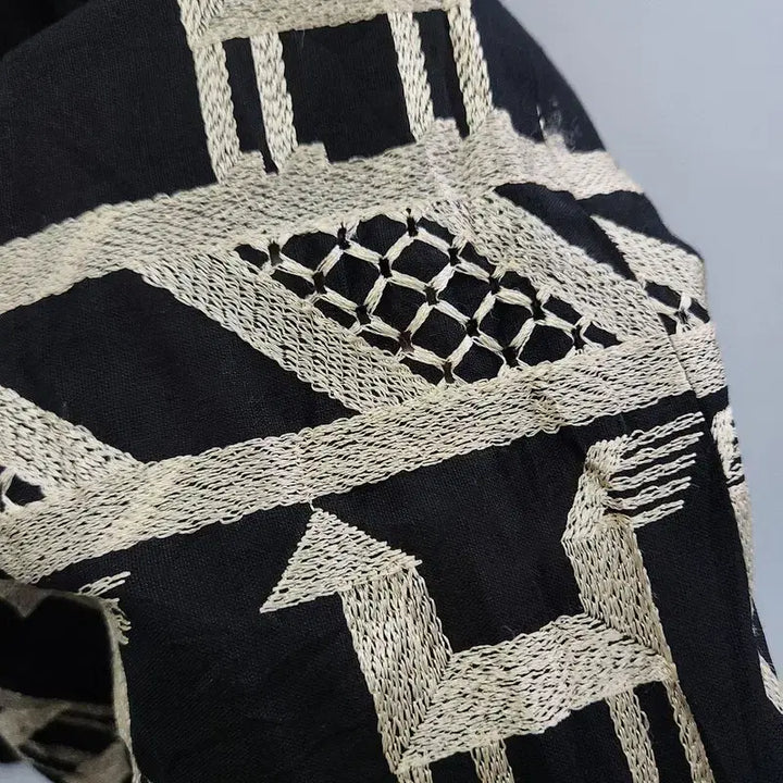 [BUNJANG] Vintage Bohemian Embroidered Linen Black Dress / 빈티지 오리엔탈 보헤미안 자수 린넨 블랙 원피스