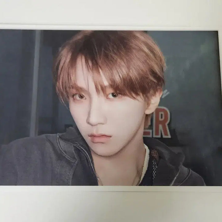 [BUNJANG] Boynextdoor Woonhak Ediya Postcard / 보이넥스트도어 운학 엽서 판매