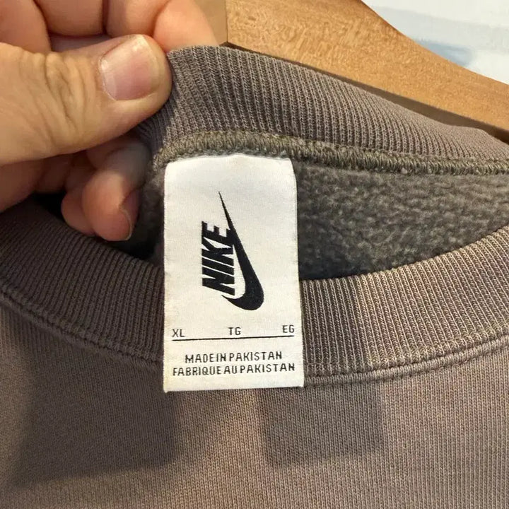 [BUNJANG] Nike NRG Solo Swoosh Crew Fleece Olive Grey / [XL] 나이키 NRG 솔로 스우시 크루 플리스 올리브 그레이