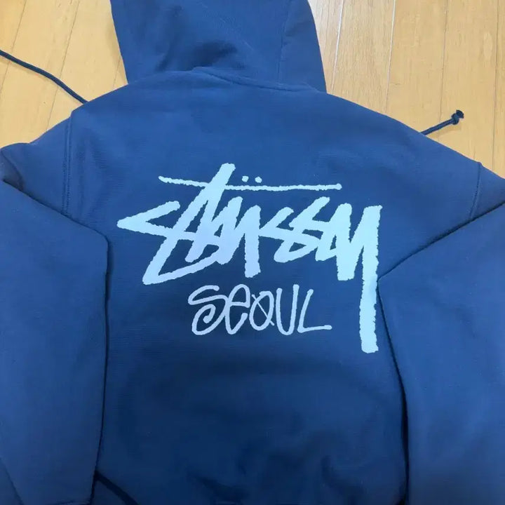 [BUNJANG] Stussy Seoul Hoodie Navy S / 신상품 스투시 서울 후드집업 네이비 s사이즈 27만원에 판매