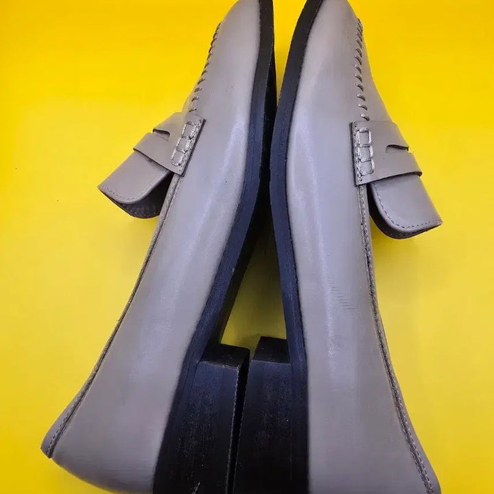[BUNJANG] Sketch In Love Gray Loafers (240) / 여성 로퍼 240 (스케치인러브)