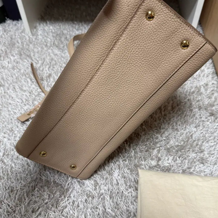 [BUNJANG] Ferragamo Amy Medium Tote Bag Beige / 새상품급 페레가모 에이미 미디움 토트백 베이지