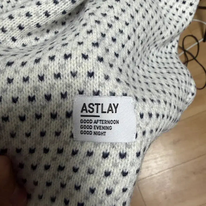 [BUNJANG] Astray Birdseye Knit 3 / 아스트레이 버드아이 니트 3