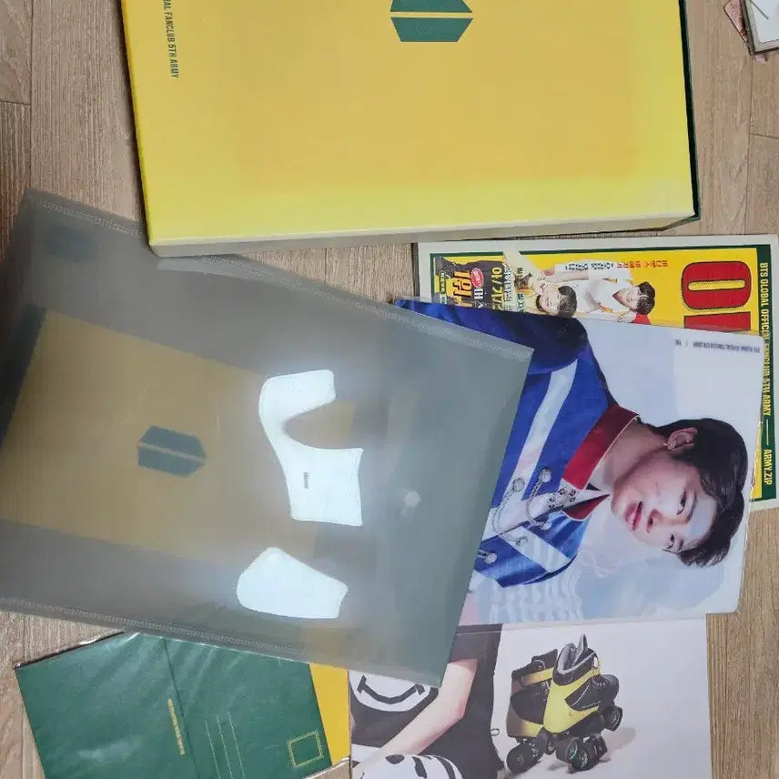 [BUNJANG] BTS 5th ARMY Kit (Notebook Excluded) / 방탄소년단 BTS 5TH ARMY 키트(수첩제외)
