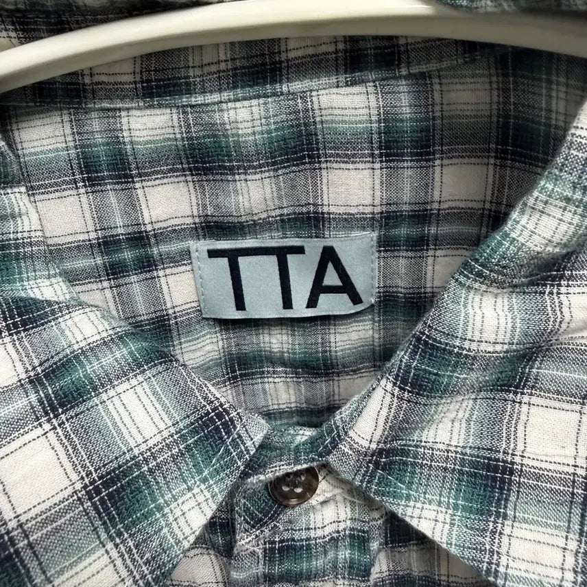 [BUNJANG] Tou Tou Archive Check Shirt Jacket Green Free Size / 토우토우아카이브 체크 셔켓 그린 free