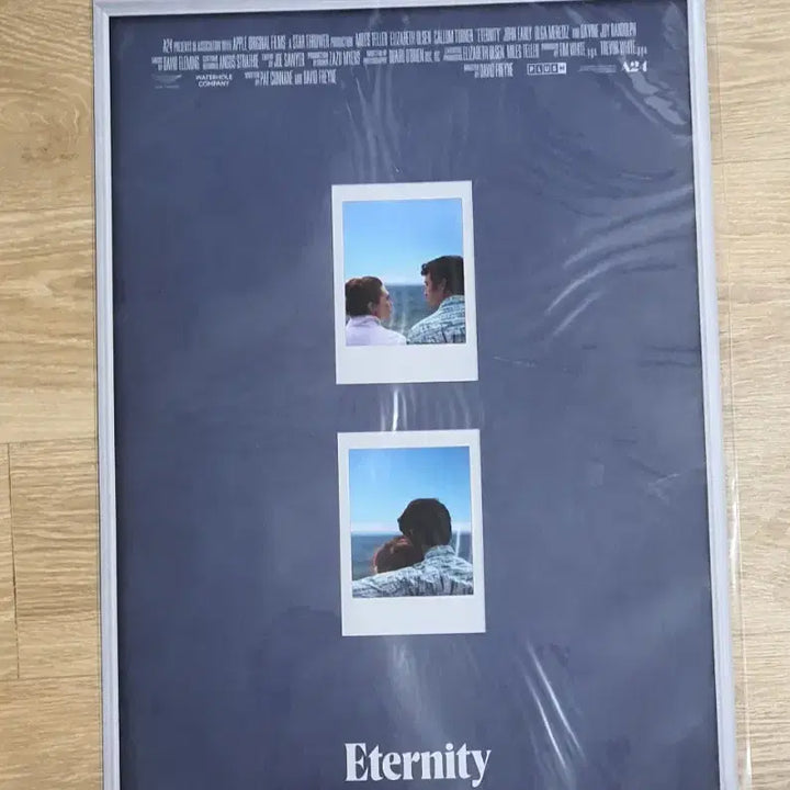 [BUNJANG] Movie Eternal Double-Sided Poster / 영화 영원 액자 양면 포스터