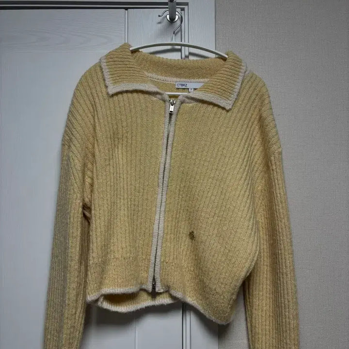 [BUNJANG] Citybreeze Yellow Knit Zip-up Jacket / 시티브리즈 니트집업