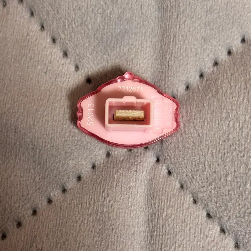 [BUNJANG] Tamagotchi Peace Anniversary Deco Pierce / 다마고치 피스 피어스 애니버서리