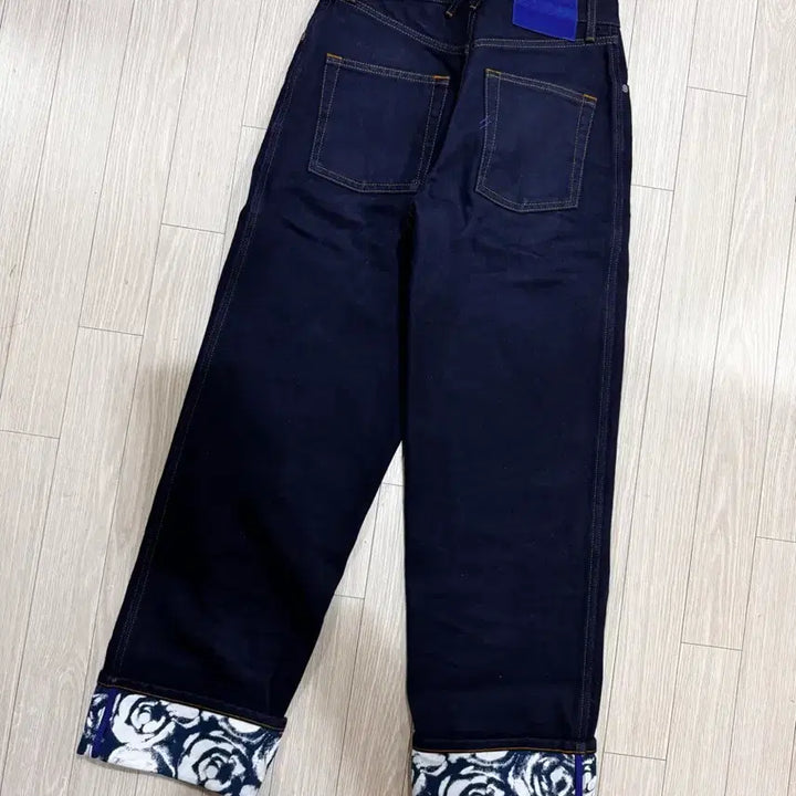 [SOLD OUT] 25 마른26 3회착 정품 버버리 매장가180만 데님 진 청바지