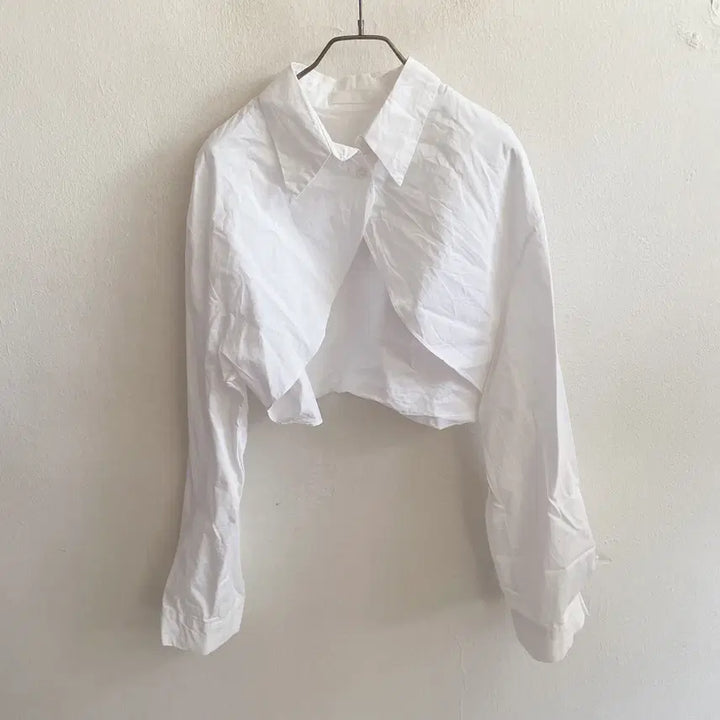 [BUNJANG] Wave Crop Shirt (Free Size) / 프리) 웨이브 크롭 셔츠