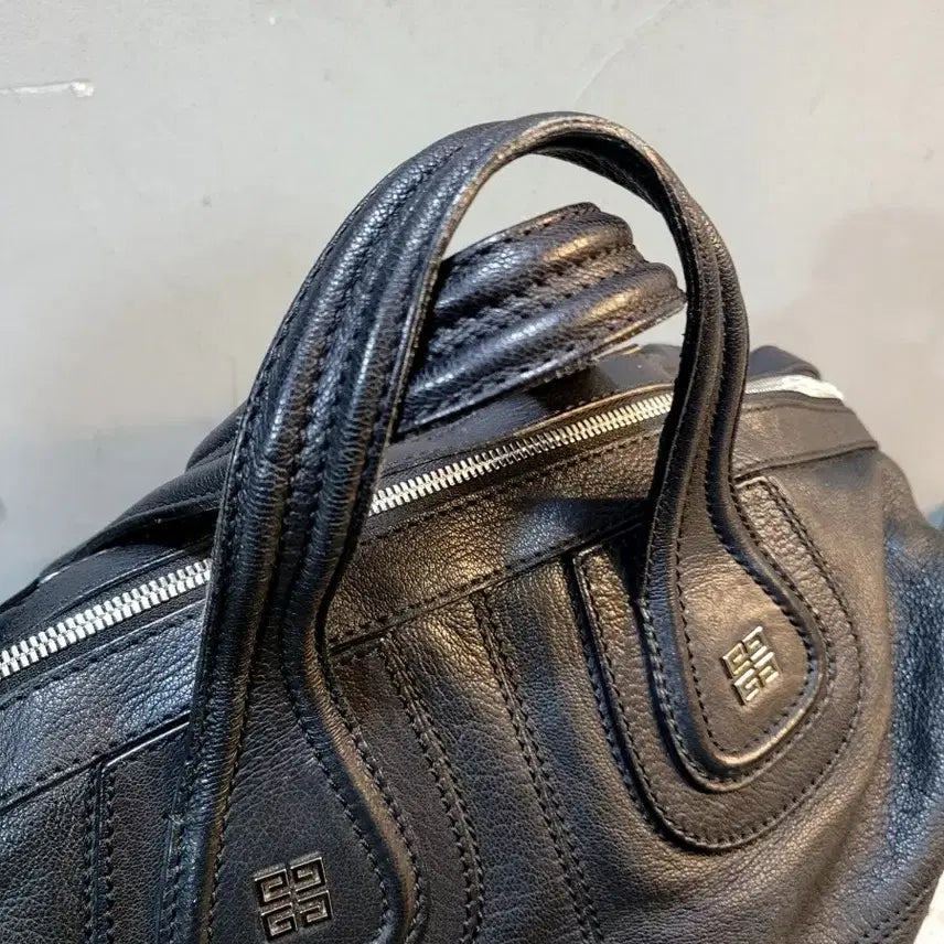 [SOLD OUT] 정품 지방시 나이팅게일 토트백 (정품검증완료)