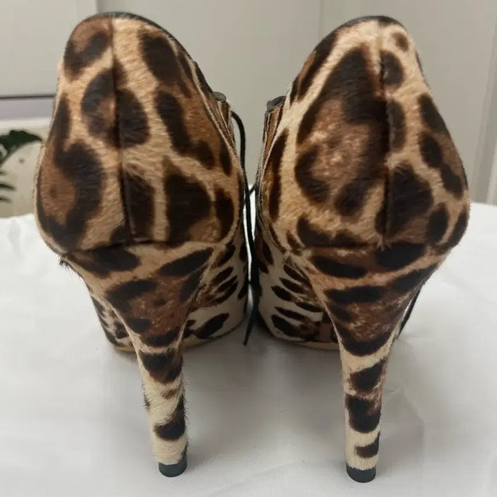 [BUNJANG] Dolce &amp; Gabbana Leopard Print Pony Hair Heels / 돌체앤가바나 레오파트 송치 힐