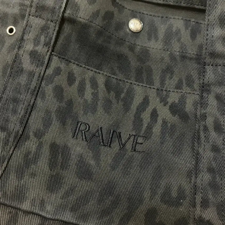 [BUNJANG] RAIVE Leopard Pattern Studded Shoulder Bag / 레이브 숄더백