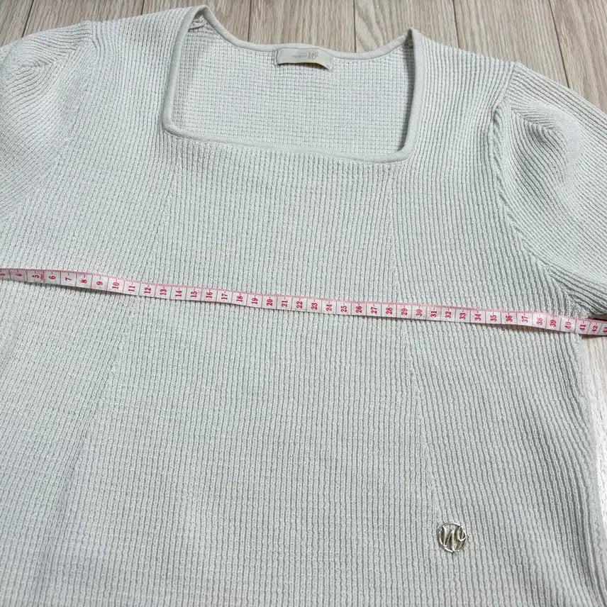 [BUNJANG] Project M Square Neck Short Sleeve Knit Top - Light Beige / 실사ㅇ,실측ㅇ)프로젝트엠 여성 스퀘어넥 봄옷 반팔니트 화이트 5566