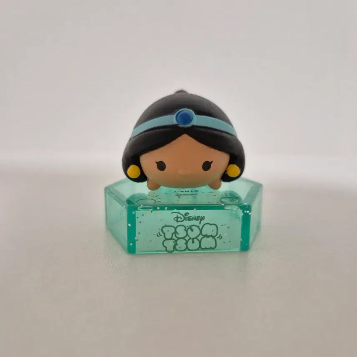 [BUNJANG] Disney Tsum Tsum Princess Collection Figure Set / 디즈니썸썸가챠미니피규어 프린세스컬렉션 백설공주신데렐라오로라에리얼벨자스민