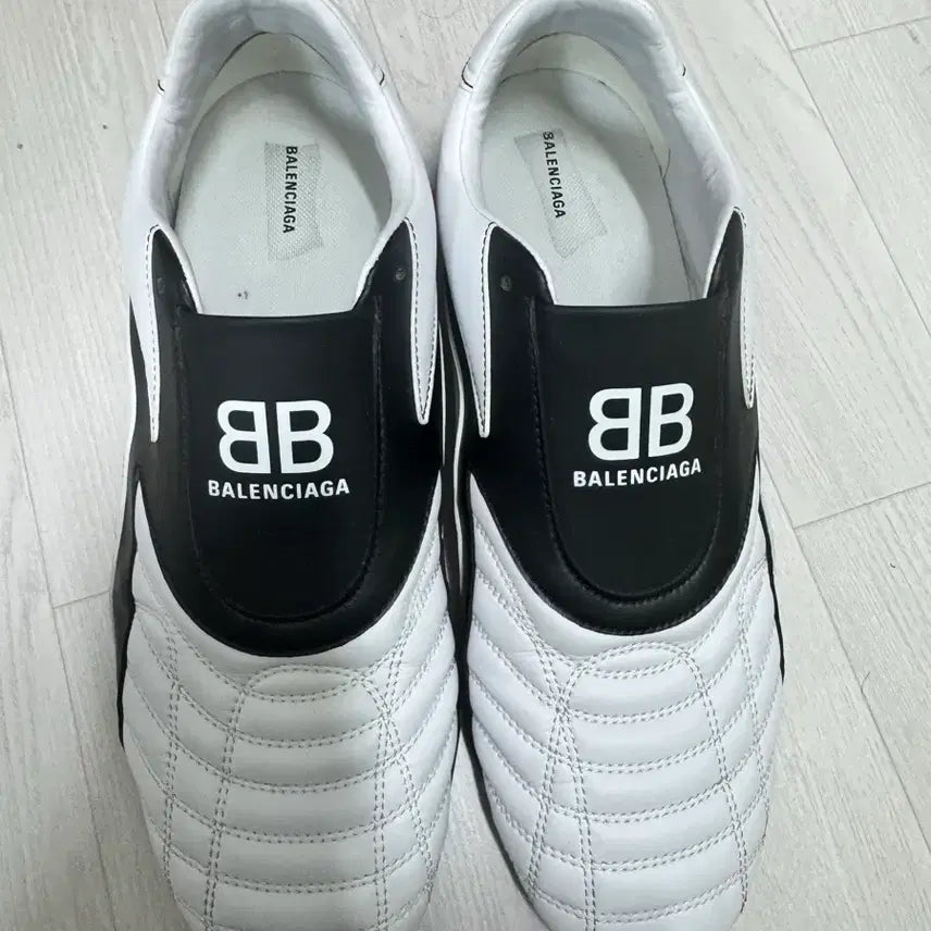 [BUNJANG] Balenciaga Zen Sneakers Size 43 / 발렌시아가 젠 스니커즈 43사이즈
