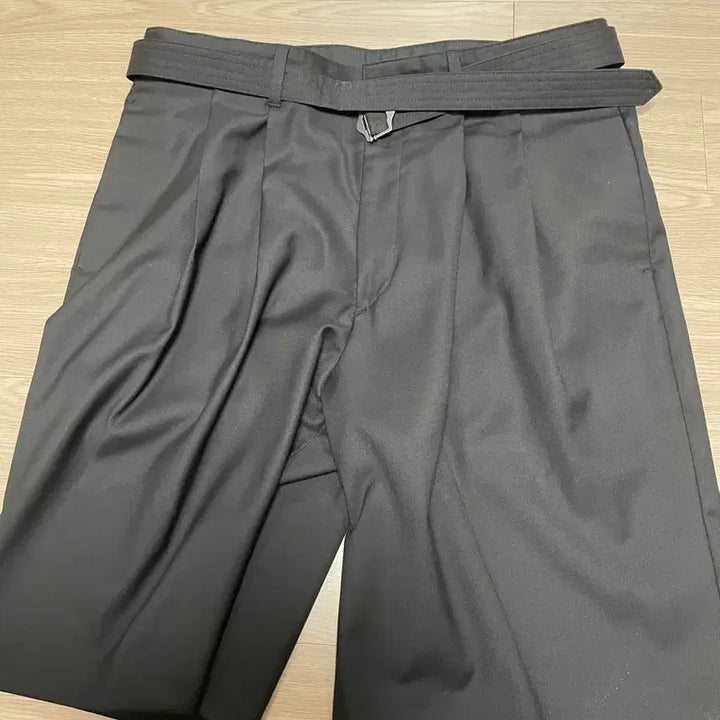 [SOLD OUT] 어나더오피스 반바지 3 블랙 그레파이트팔아용