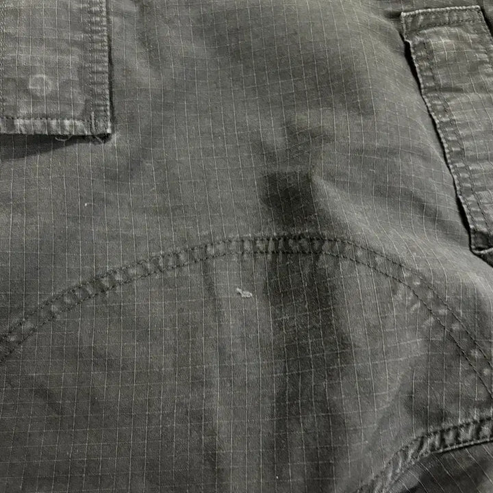 [BUNJANG] Carhartt Regular Columbia Cargo Pants Black 30 / 칼하트 레귤러 콜롬비아 카고 팬츠 블랙 30사이즈